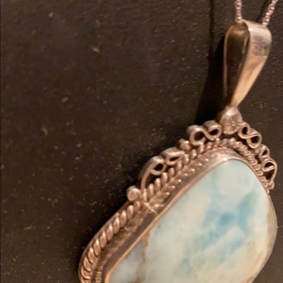 💙Gorgeous Larimar Pendant 💙 - Picture 10 of 13